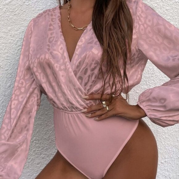 Leopard Print Lantern Sleeve Satin Bodysuit - Picture 4 of 6